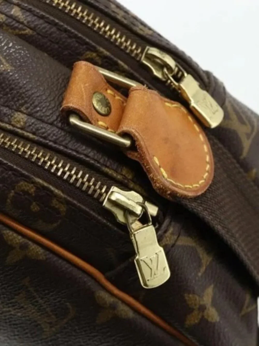 LOUIS VUITTON Monogram Reporter PM Shoulder Bag M45254 LV Auth ka4029